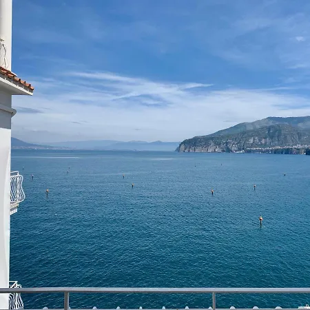 Admiral Otel Sorrento