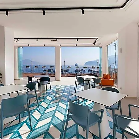 Hotel Admiral 4*