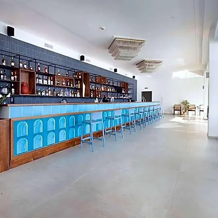 Admiral Hotel 4*