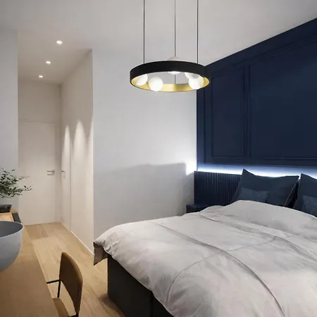 Hotel Admiral Hotel 4*